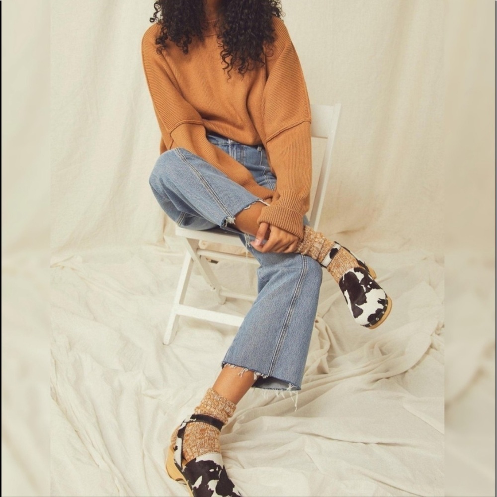New Free People Unalira Cow Hair Clogs size 7 or 8